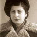 Диляра Абдуллаева, 1942 год Диляра Абдуллаева, 1942 год