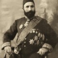 Гаджи Зейналабдин Тагиев в парадном мундире действительного статского советника с наградами Гаджи Зейналабдин Тагиев в парадном мундире действительного статского советника с наградами